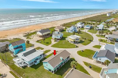 16906 Beachcomber Drive, Jamaica Beach, TX 77554 - Photo 5