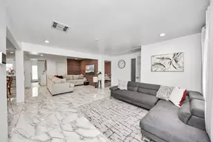 220 Styers St, Houston, TX 77022 - Photo 11