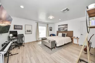 220 Styers St, Houston, TX 77022 - Photo 21