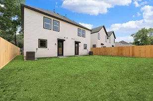 9119 Henrietta St, Houston, TX 77088 - Photo 25