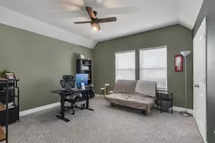 20156 Bushwick Falls Dr, Montgomery, TX 77316 - Photo 19