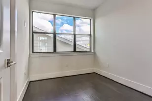 2401 Crawford St, Houston, TX 77004 - Photo 11