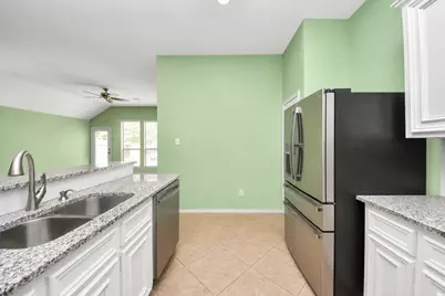 5115 Carson Hill Lane, Houston, TX 77092 - Photo 17