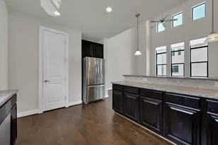 9058 Laverne Cres, Houston, TX 77080 - Photo 11