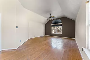 1306 Hunter Wood Dr, League City, TX 77573 - Photo 25