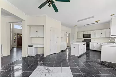 1306 Hunter Wood Drive, League City, TX 77573 - Photo 13