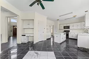 1306 Hunter Wood Dr, League City, TX 77573 - Photo 13