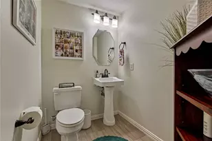 11 Filigree Pines Pl, The Woodlands, TX 77382 - Photo 35