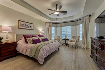 11 Filigree Pines Place, The Woodlands, TX 77382 - Photo 19