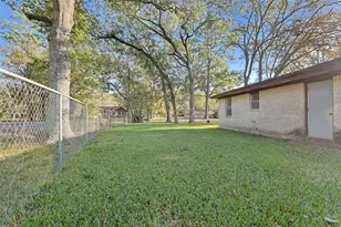 5422 Styling Dr, Houston, TX 77016 - Photo 23
