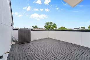 3405 Hutchins St, Houston, TX 77004 - Photo 11