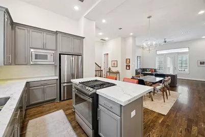 4721 Banning Drive #E, Houston, TX 77027 - Photo 15