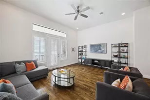 4721 Banning Dr, Houston, TX 77027 - Photo 7