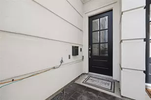 4721 Banning Dr, Houston, TX 77027 - Photo 3