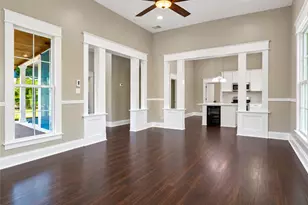 501 E State St, Eagle Lake, TX 77434 - Photo 9