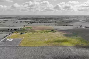 624 Berger Rd, Schulenburg, TX 78945 - Photo 9