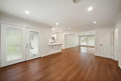 1807 Shadow Bend Drive, Houston, TX 77043 - Photo 5