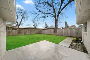 1807 Shadow Bend Dr, Houston, TX 77043 - Photo 23