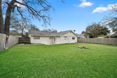 1807 Shadow Bend Drive, Houston, TX 77043 - Photo 23