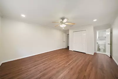 1807 Shadow Bend Drive, Houston, TX 77043 - Photo 15