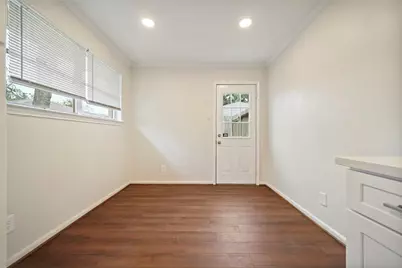 1807 Shadow Bend Drive, Houston, TX 77043 - Photo 15