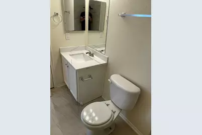 907 Grand Plains Drive, Houston, TX 77090 - Photo 9