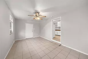 806 3rd Ave N, Texas City, TX 77590 - Photo 5
