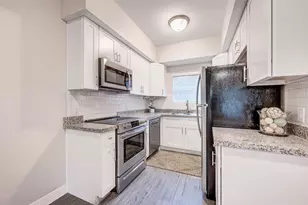 72 Burress St, Houston, TX 77022 - Photo 5