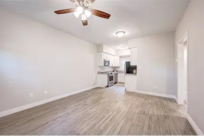 72 Burress Street #3, Houston, TX 77022 - Photo 9