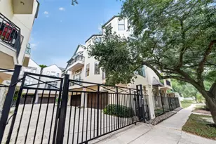 2034 Colquitt St, Houston, TX 77098 - Photo 7