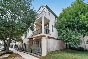 2034 Colquitt St, Houston, TX 77098 - Photo 1