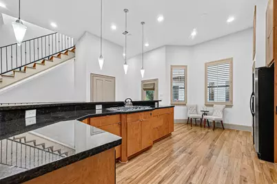 2034 Colquitt Street #A, Houston, TX 77098 - Photo 15