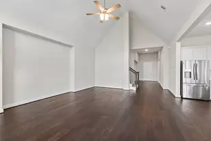 327 Blue River Trl, Rosenberg, TX 77471 - Photo 23