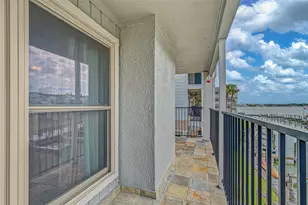 4011 Nasa Rd 1 Pkwy, El Lago, TX 77586 - Photo 5
