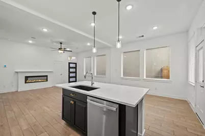527 Park Hill Court, Stafford, TX 77477 - Photo 9
