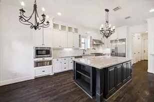 1539 Hewitt Dr, Houston, TX 77018 - Photo 13