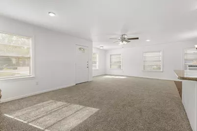 729 E 41st Street, Houston, TX 77022 - Photo 7