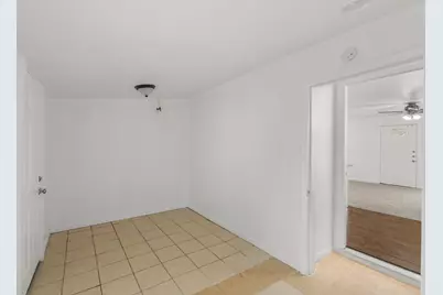 729 E 41st Street, Houston, TX 77022 - Photo 21