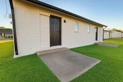 1221 Kingston Dr #B, Wharton, TX 77488 - Photo 1