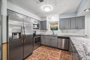 25732 Chestnut Ln, Splendora, TX 77372 - Photo 7