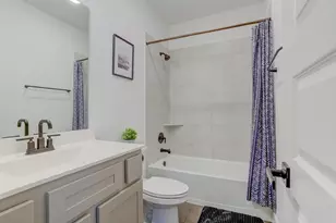 10920 Keaton Landing Dr, Houston, TX 77043 - Photo 7
