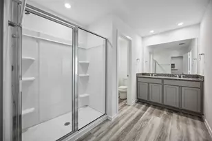5206 Greengrass Willow Wy, Houston, TX 77048 - Photo 13