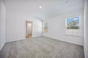 5206 Greengrass Willow Wy, Houston, TX 77048 - Photo 11