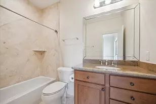 415 Tuam St, Houston, TX 77006 - Photo 23