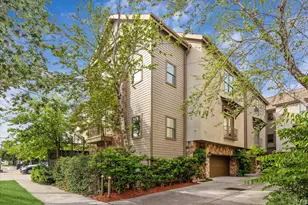 415 Tuam St, Houston, TX 77006 - Photo 1