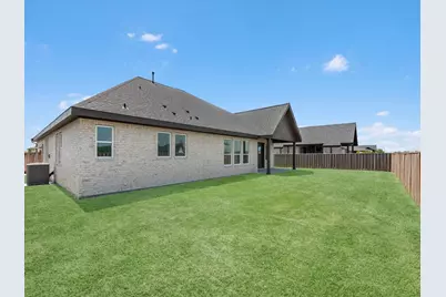 10006 Goliad Drive, Mont Belvieu, TX 77523 - Photo 5