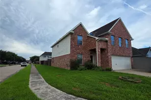 2133 Stoney Brook Dr, Deer Park, TX 77536 - Photo 1