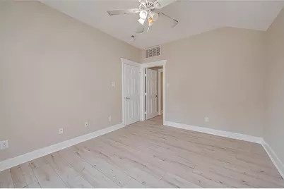 1110 E 24th Street #B, Houston, TX 77009 - Photo 11