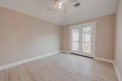 1110 E 24th Street #B, Houston, TX 77009 - Photo 9