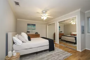 1307 Welch St, Houston, TX 77006 - Photo 17